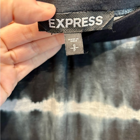 Tie-dyed skirt - Picture 4 of 4